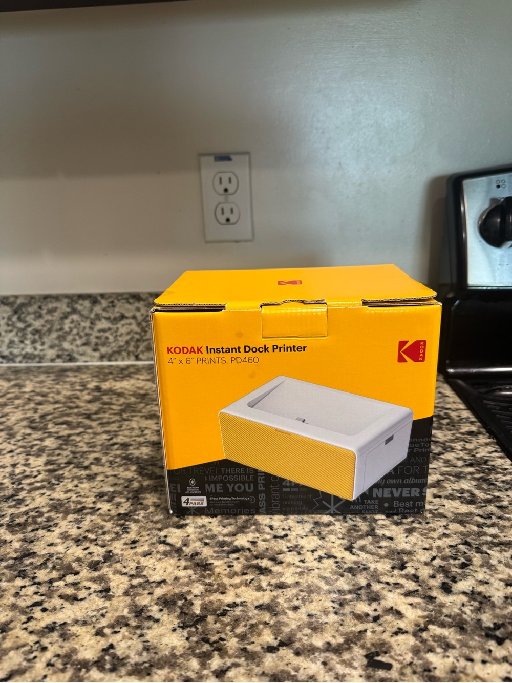 Kodak Instant Dock Printer Yellow - Picture 3 of 4